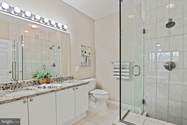 $450,000 | 9480 Virginia Center Boulevard, Unit 210, Vienna, VA 22181