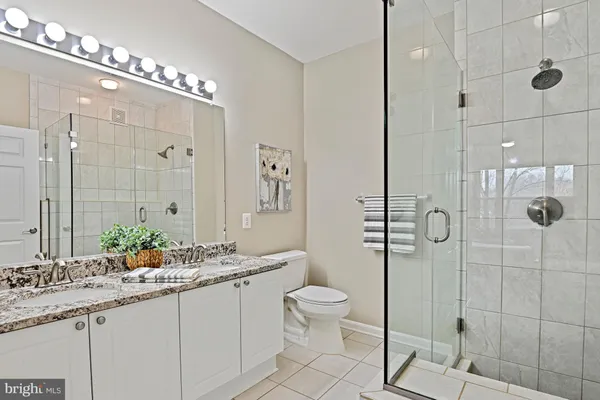 $450,000 | 9480 Virginia Center Boulevard, Unit 210, Vienna, VA 22181