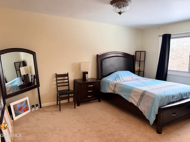 $2,200 | 120 Donna Lynn Drive, East Greenbush, NY 12061