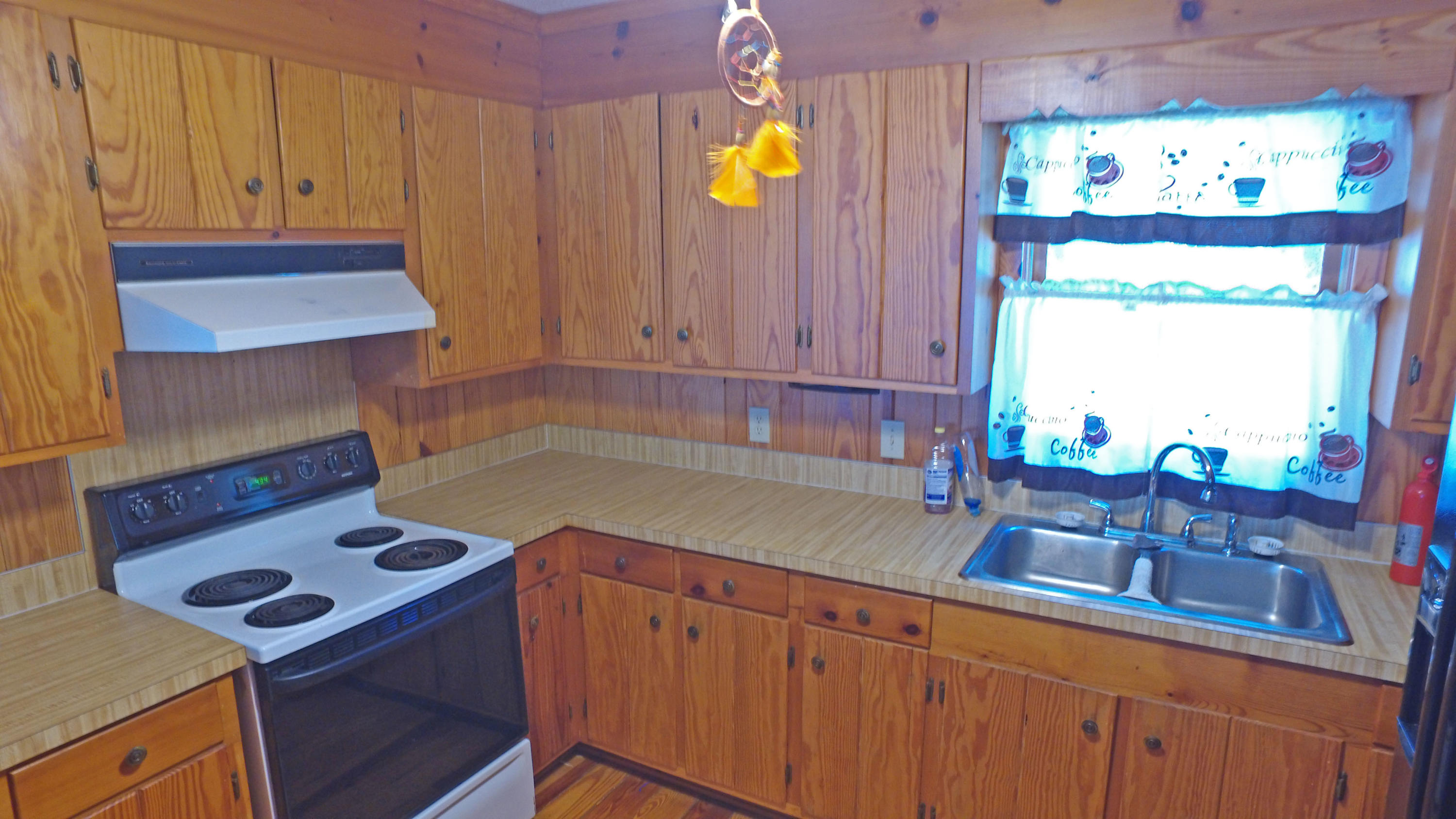 2110 Stukes Road Manning, SC 29102 - Photo 10 of 25 Stukes kitchen 1