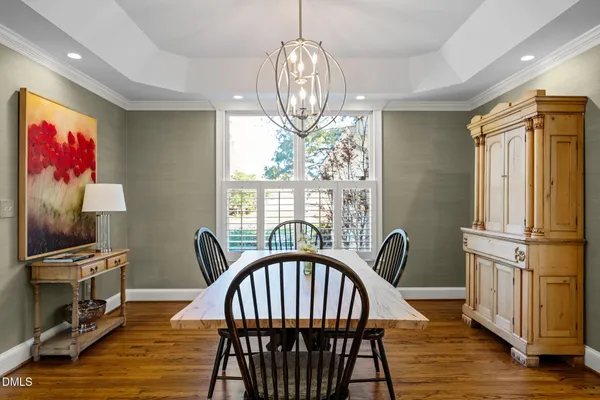 $2,500,000 | 200 Donegal Drive, Chapel Hill, NC 27517