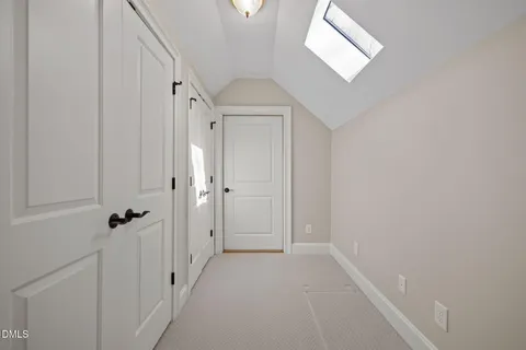 $2,500,000 | 200 Donegal Drive, Chapel Hill, NC 27517