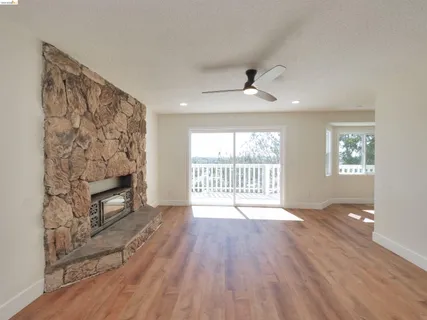 $685,000 | 235 Toledo Court, Vallejo, CA 94591