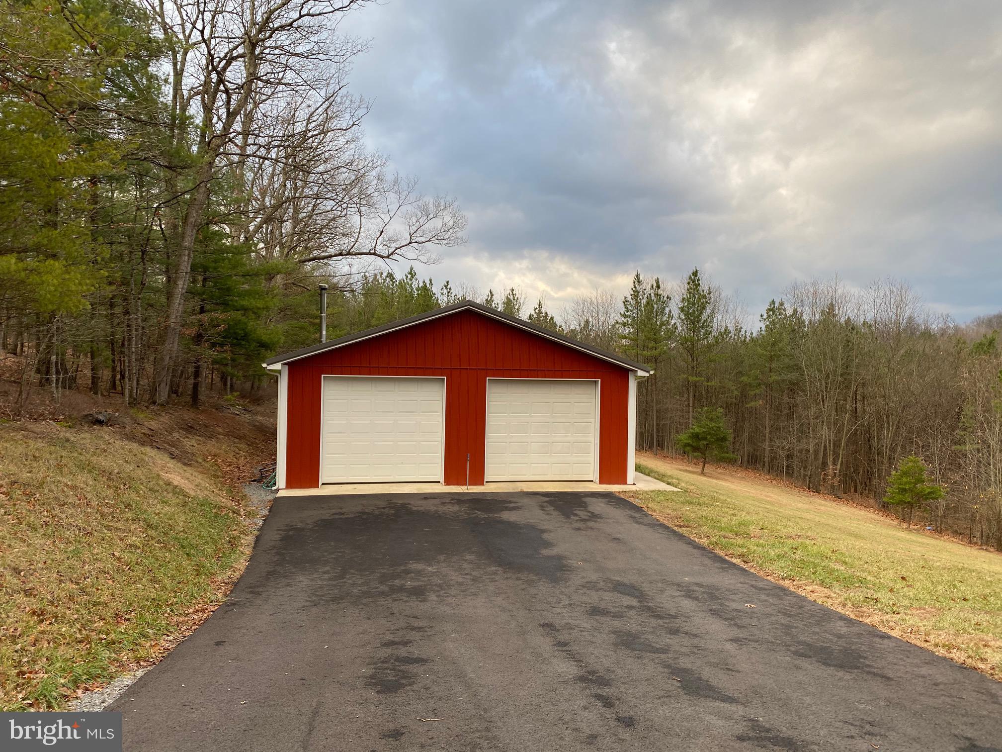 2261 County Rte 1/1 Berkeley Springs, WV 25411 - Photo 30 of 31 30x60 Detached Garage