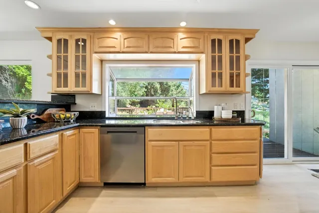 $1,500,000 | 5529 Feather Court, Castro Valley, CA 94552