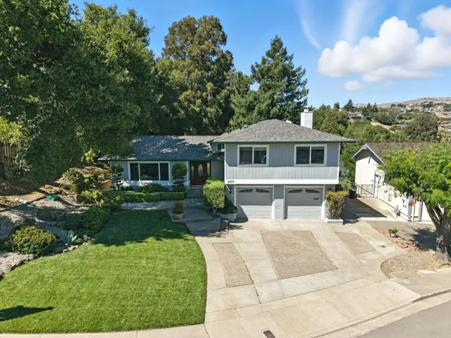$1,645,888 | 5529 Feather Court, Castro Valley, CA 94552