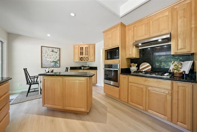 $1,500,000 | 5529 Feather Court, Castro Valley, CA 94552