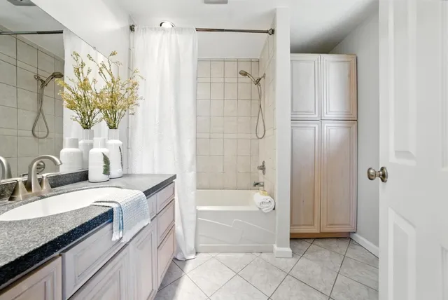 $1,645,888 | 5529 Feather Court, Castro Valley, CA 94552