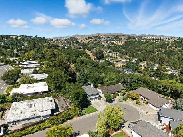 $1,645,888 | 5529 Feather Court, Castro Valley, CA 94552