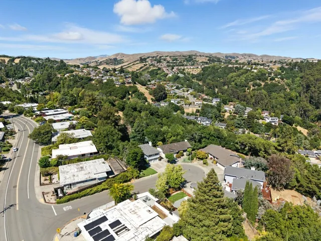 $1,645,888 | 5529 Feather Court, Castro Valley, CA 94552