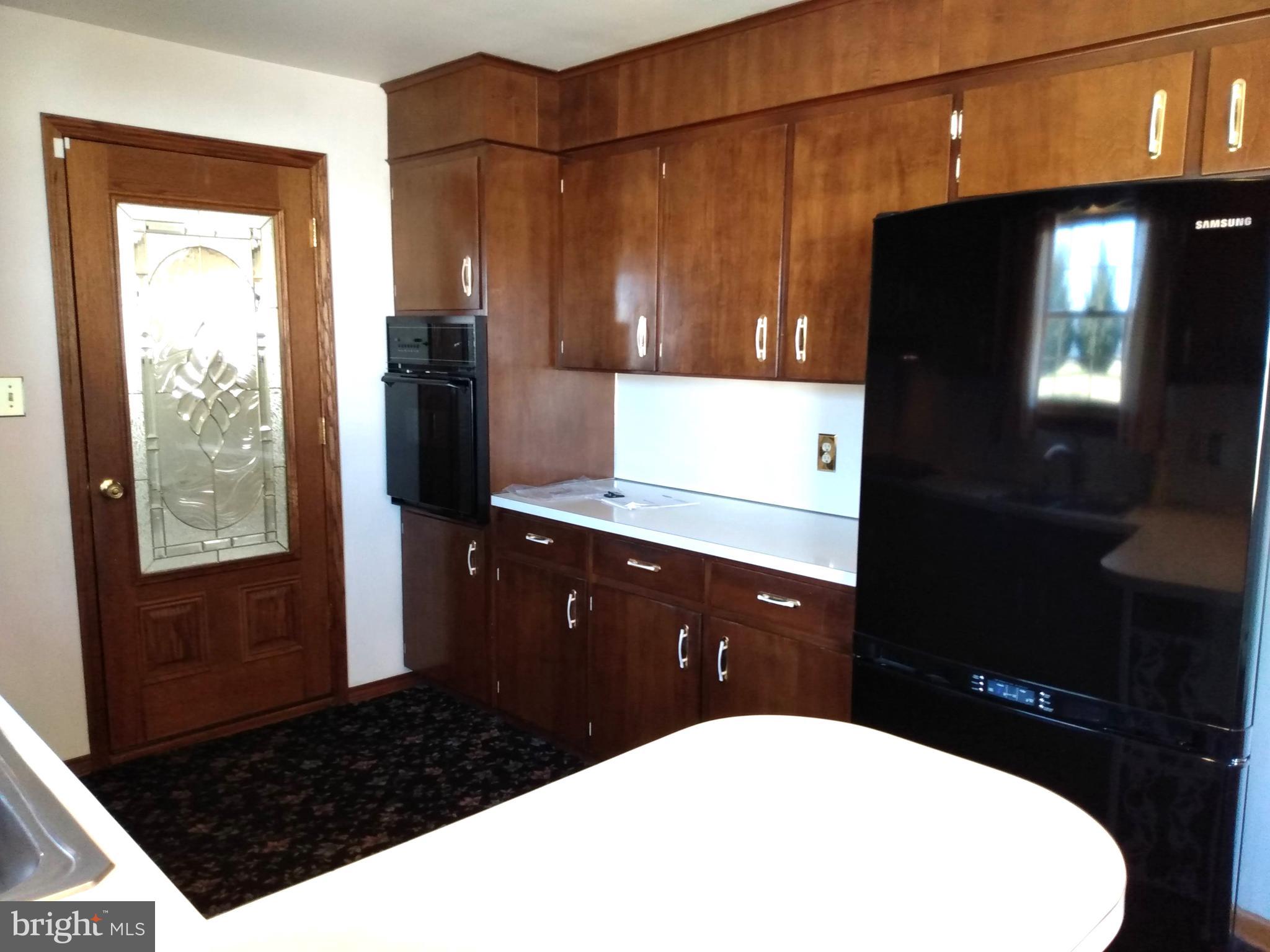 228 Mill Road Chambersburg, PA 17201 - Photo 10 of 32 Kitchen