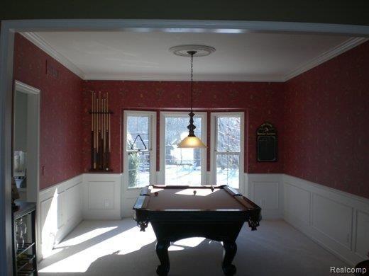 1457 Ridgeview Circle Lake Orion, MI 48362 - Photo 10 of 25 Wainscotting in lovely Dining Rm