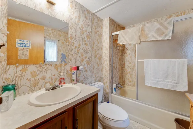 $210,000 | 231 Cottonville Lane, Coloma, WI 54930