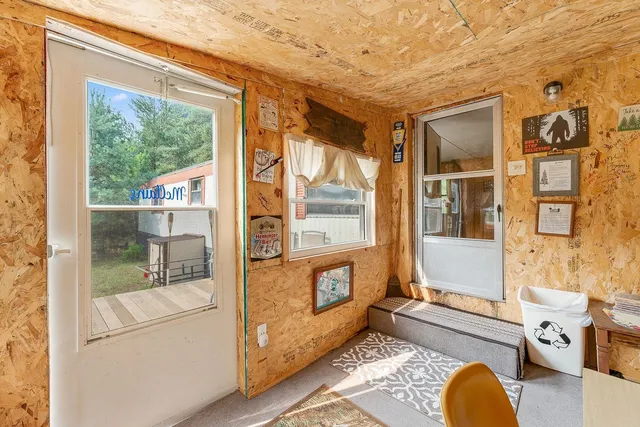 $210,000 | 231 Cottonville Lane, Coloma, WI 54930