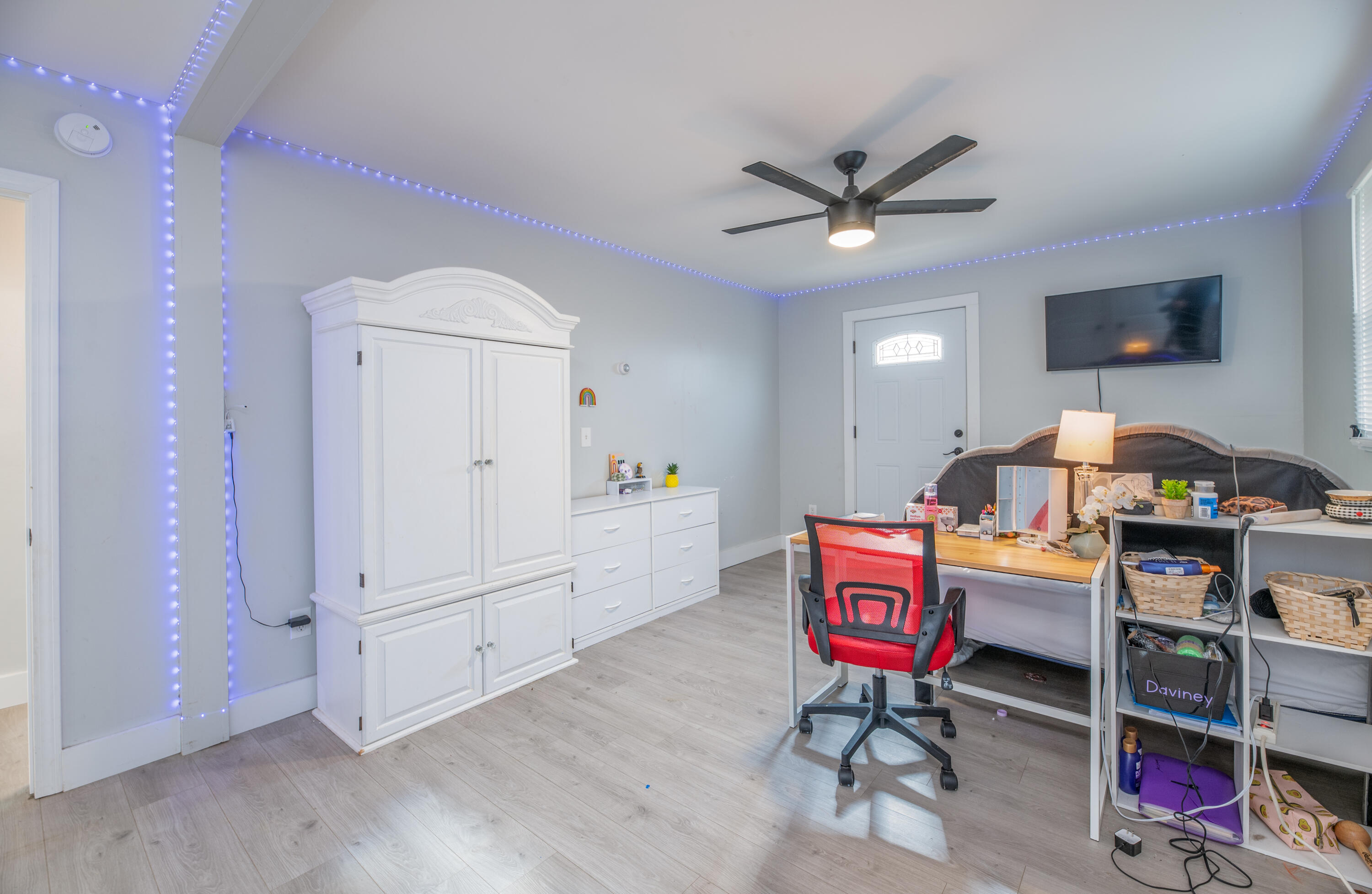 324 Hanson Road South China, ME 04358 - Photo 15 of 34 Interior17