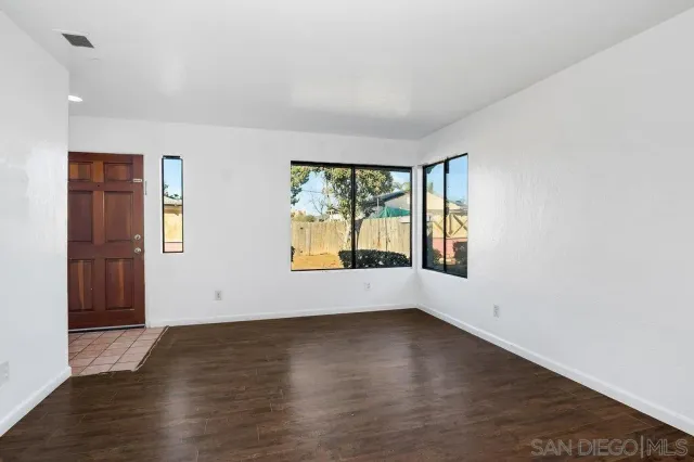 $1,250,000 | 175 East Washington Avenue, El Cajon, CA 92020