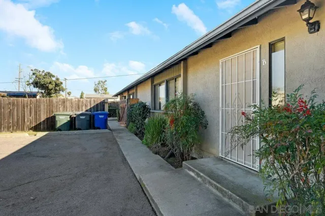 $1,250,000 | 175 East Washington Avenue, El Cajon, CA 92020