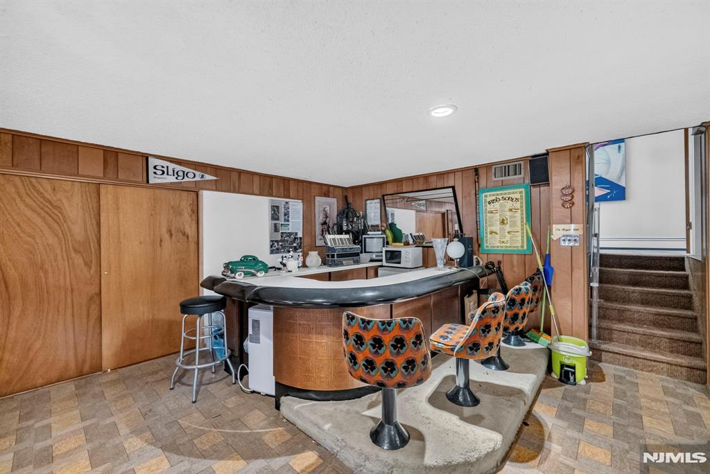 1230 Duncan Road Fort Lee, NJ 07024 - Photo 36 of 50