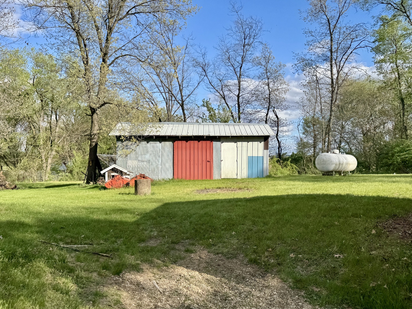 1079 Brewster Road Amboy, IL 61310 - Photo 4 of 28
