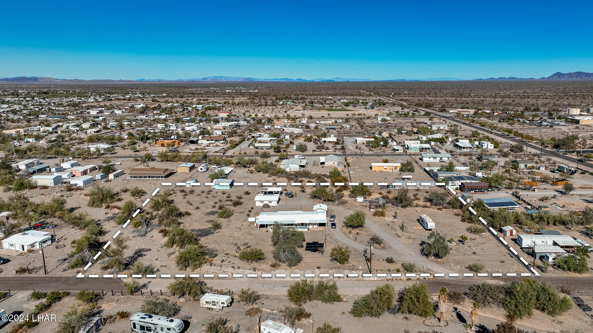 416 Sunset Street Quartzsite, AZ 85346 - Photo 32 of 35 Quartzsite second location DRONE-1