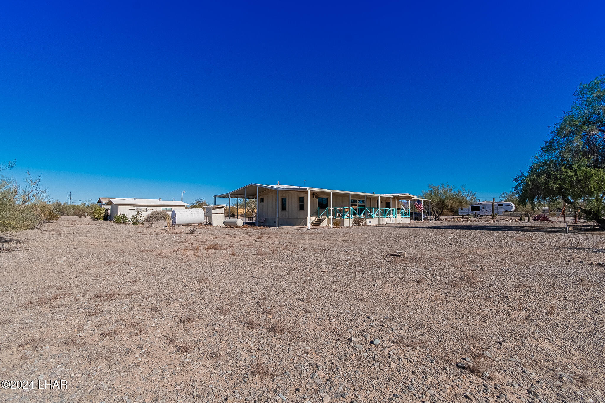 416 Sunset Street Quartzsite, AZ 85346 - Photo 8 of 35 Quartzsite second location-4