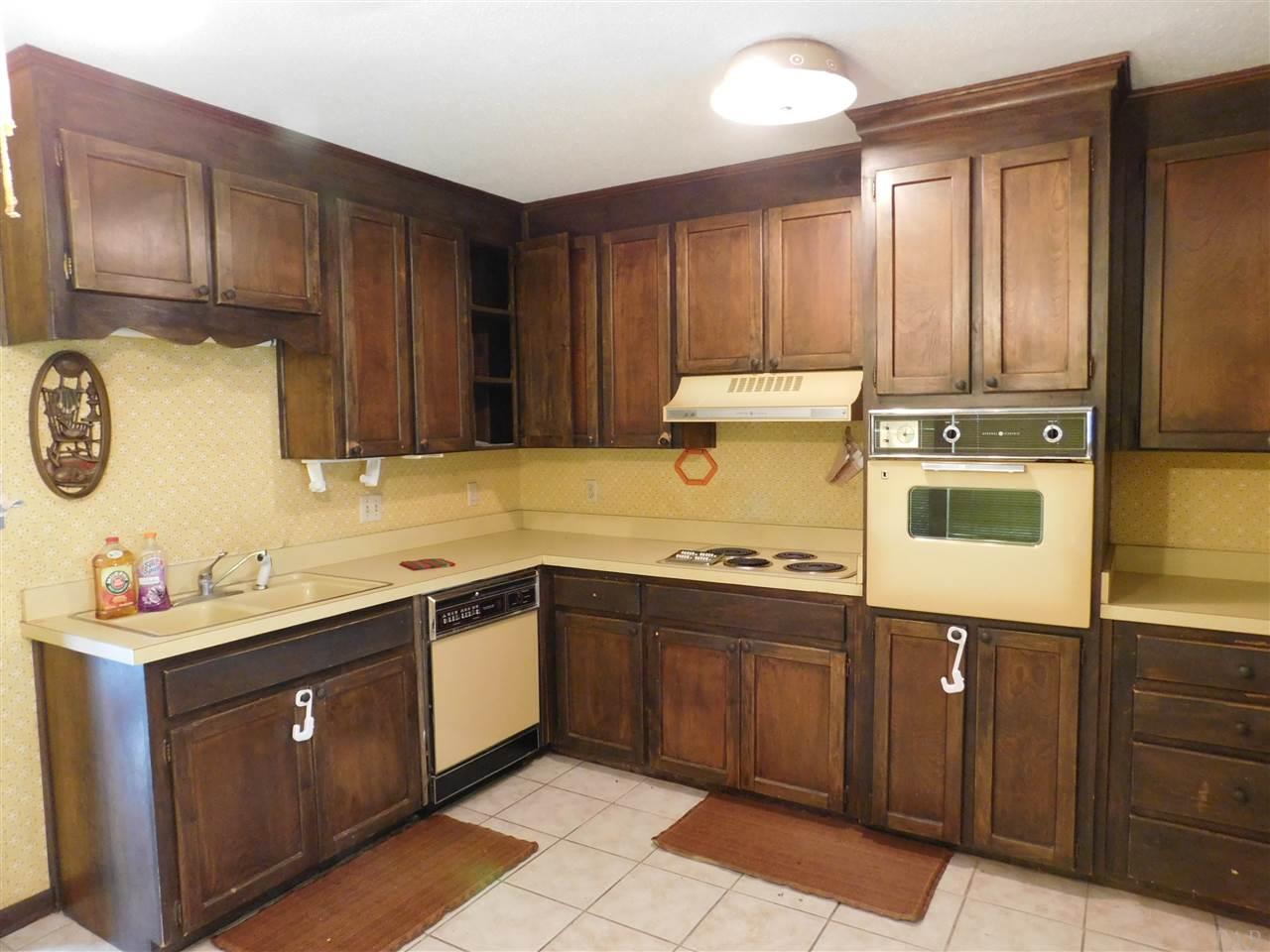 2245 Brookpark Road Pensacola, FL 32534 - Photo 9 of 30 Gallery Image 9