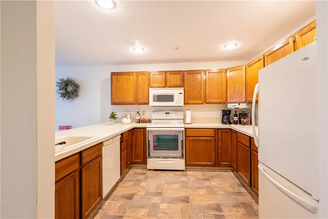 $354,399 | 3524 West Shore Road, Unit 215, Warwick, RI 02886