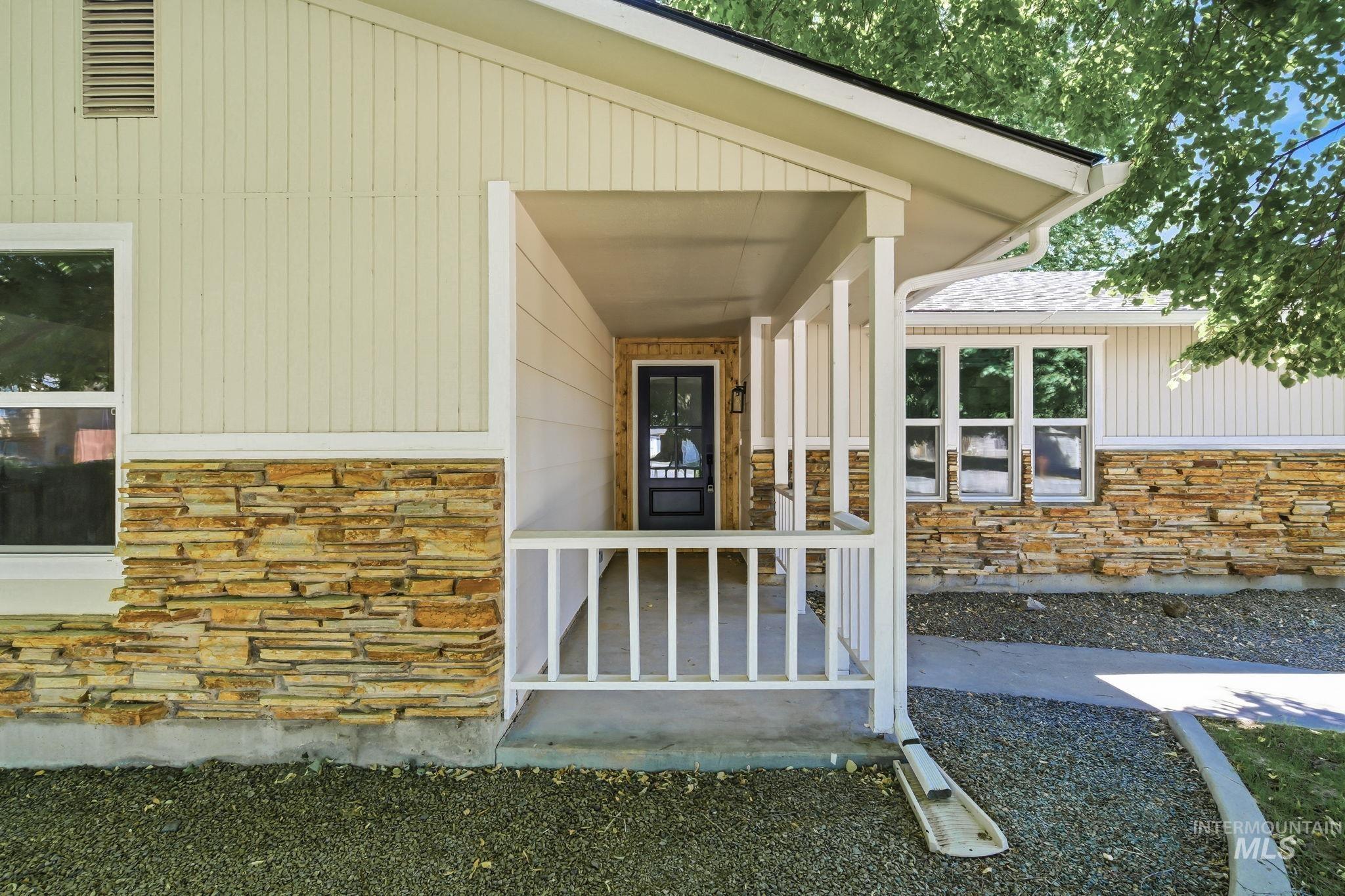 3911 South Constitution Way Boise, ID 83706 - Photo 8 of 50