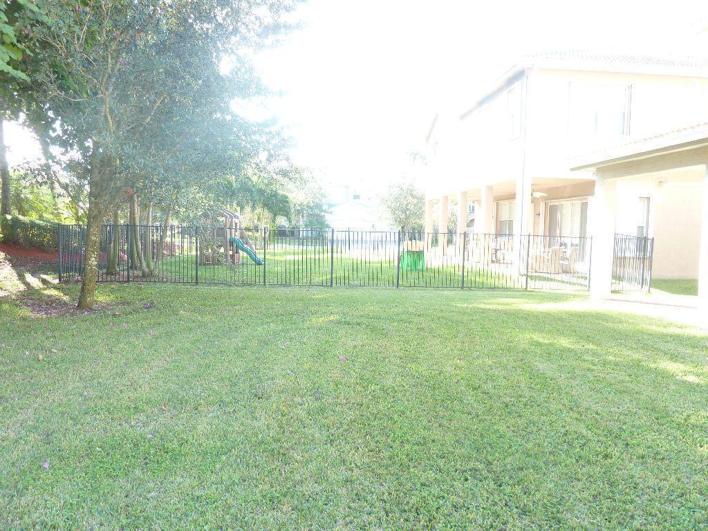 11037 Misty Ridge Way Boynton Beach, FL 33473 - Photo 13 of 14 Backyard