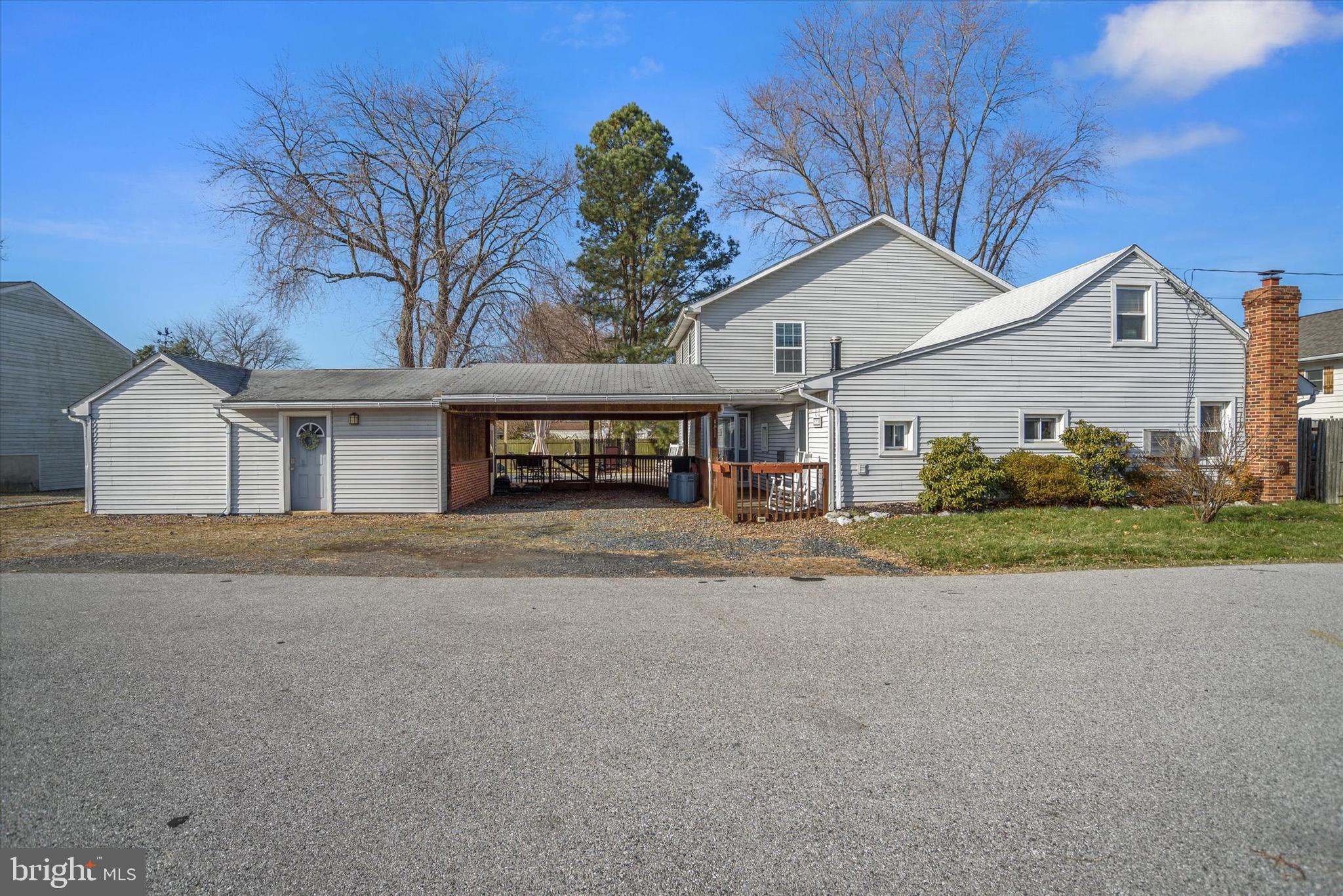 13230 Susquehanna Road Middle River, MD 21220 - Photo 2 of 37 Carport