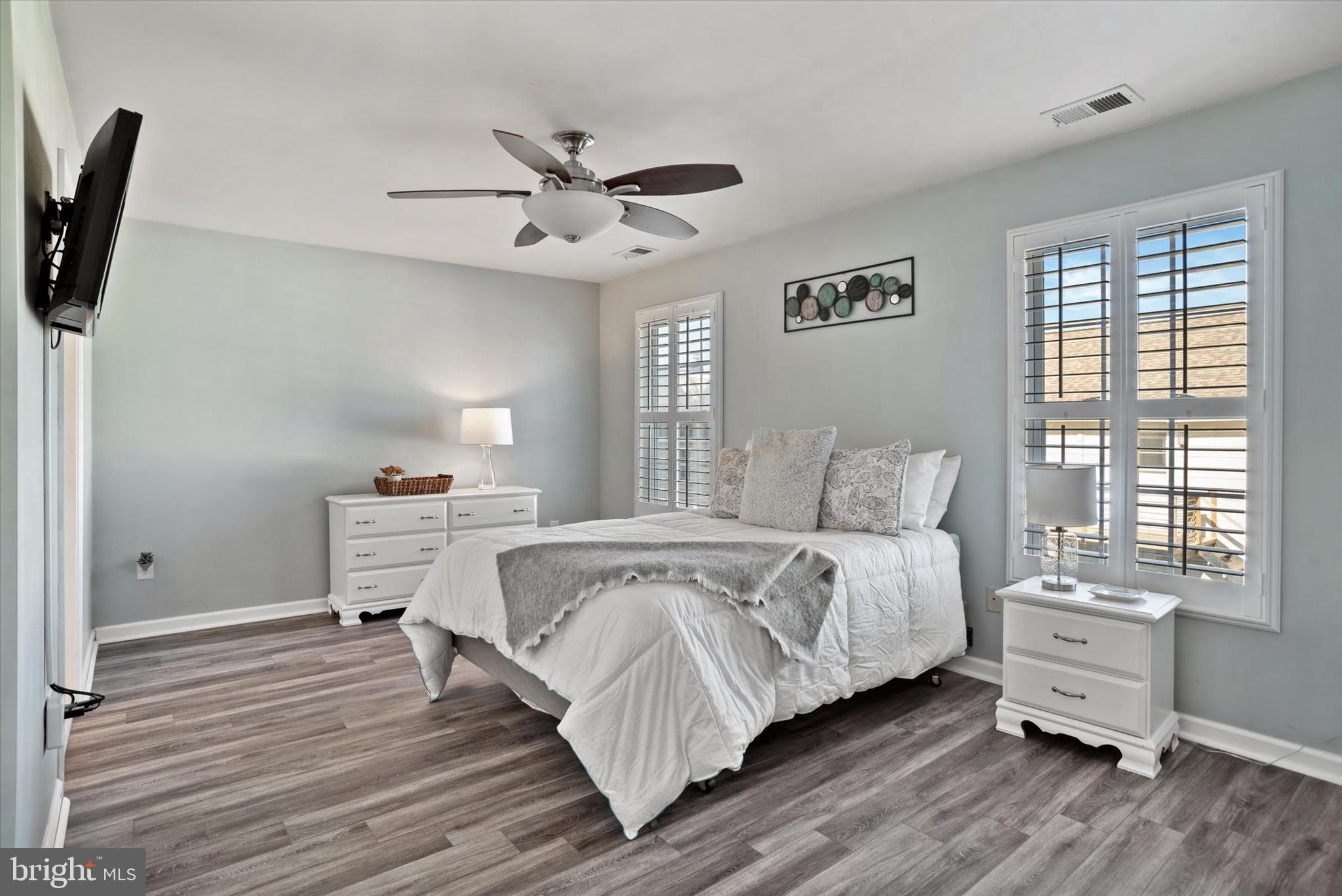 13230 Susquehanna Road Middle River, MD 21220 - Photo 24 of 37 Huge Primary Bedroom