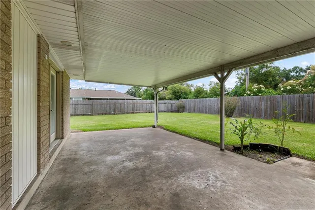 $219,900 | 8829 Livingston Avenue, Chalmette, LA 70043