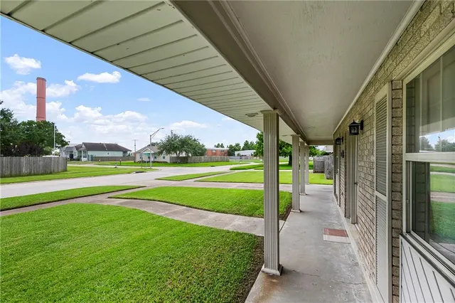 $219,900 | 8829 Livingston Avenue, Chalmette, LA 70043