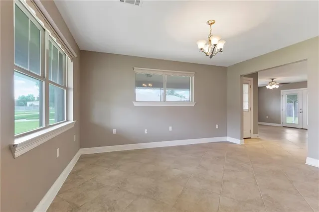 $219,900 | 8829 Livingston Avenue, Chalmette, LA 70043