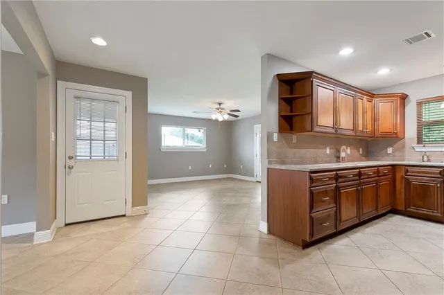 $219,900 | 8829 Livingston Avenue, Chalmette, LA 70043