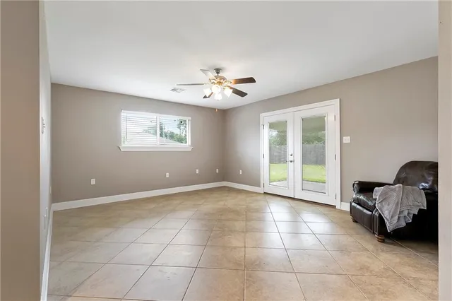 $219,900 | 8829 Livingston Avenue, Chalmette, LA 70043