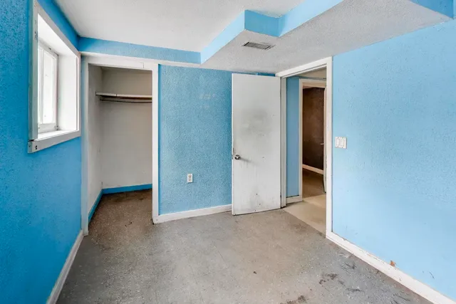 $220,000 | 5147 South Campbell Avenue, Chicago, IL 60632