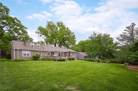 $599,000 | 4819 West 65th Street, Prairie Village, KS 66208