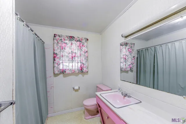 $185,000 | 611 Broadmoor Avenue, Houma, LA 70364