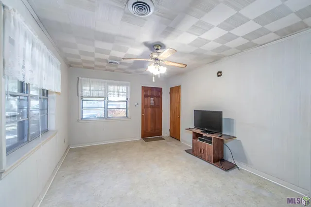 $185,000 | 611 Broadmoor Avenue, Houma, LA 70364