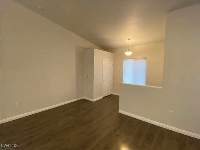 $1,595 | 8805 Jeffreys Street, Unit 2015, Las Vegas, NV 89123