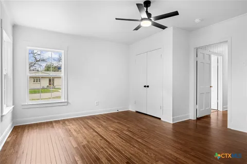 $459,900 | 615 West Royal Avenue, Temple, TX 76501