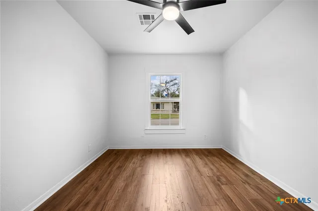 $469,900 | 615 West Royal Avenue, Temple, TX 76501