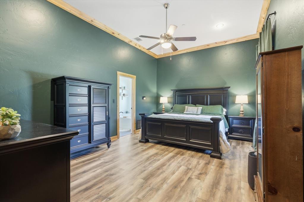 399 Brindley Road Maypearl, TX 76064 - Photo 11 of 39 Primary Bedroom