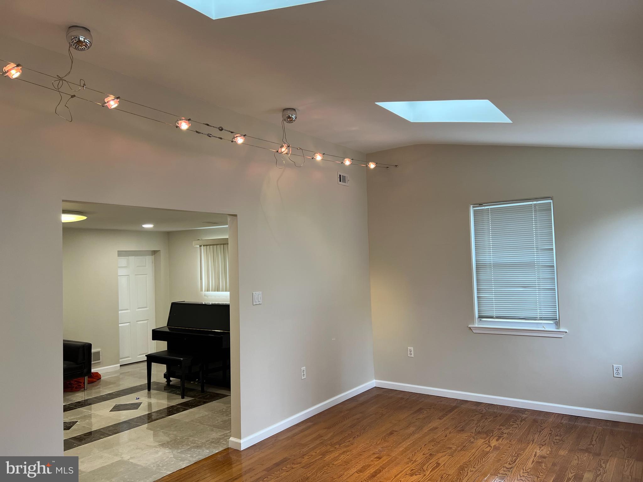 1025 Alpena Road Philadelphia, PA 19115 - Photo 26 of 59