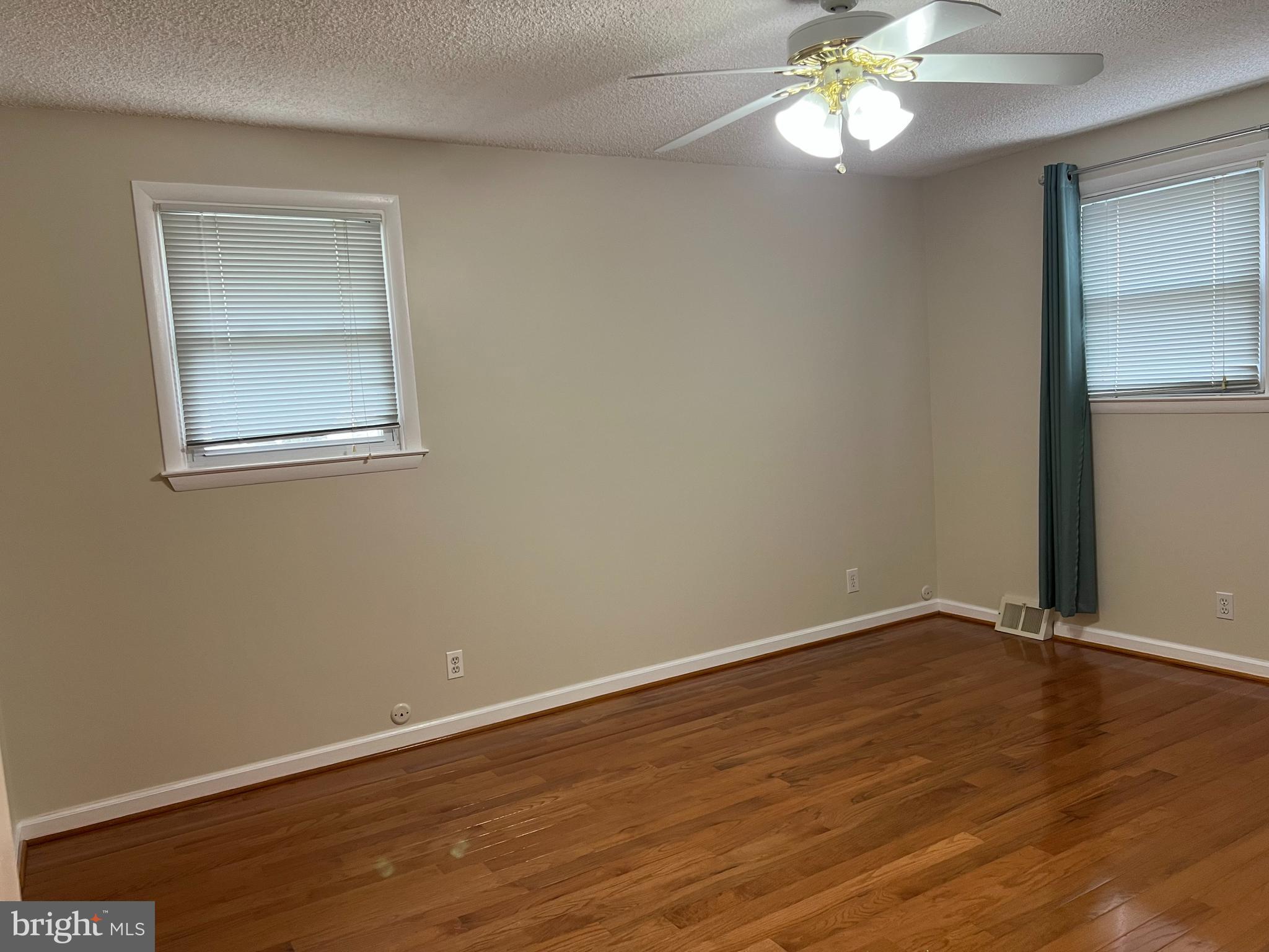 1025 Alpena Road Philadelphia, PA 19115 - Photo 34 of 59