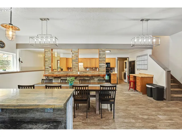 $799,500 | 4340 Klm Drive, Mount Hood Parkdale, OR 97041