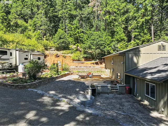 $799,500 | 4340 Klm Drive, Mount Hood Parkdale, OR 97041