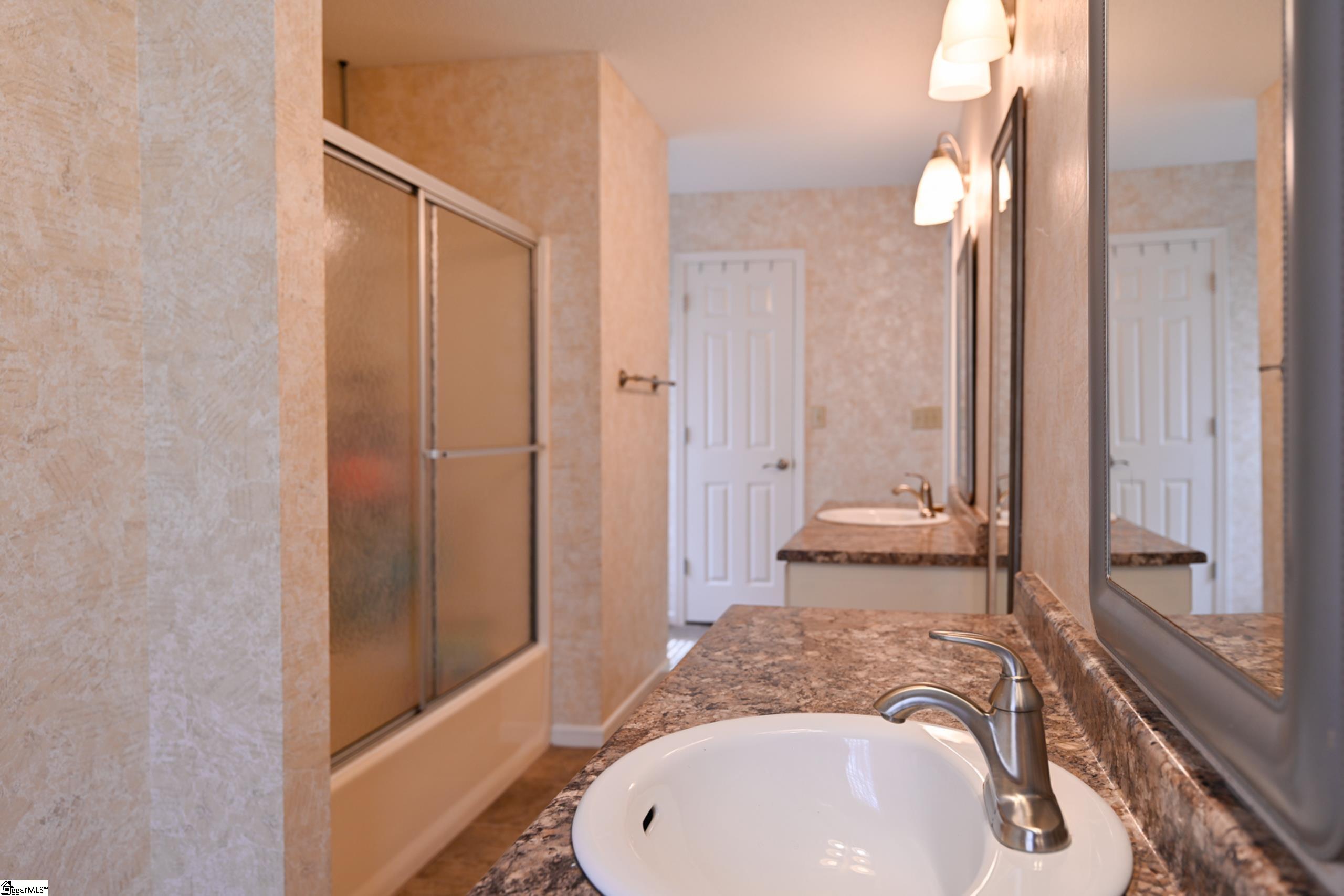 104 Wellington Road Easley, SC 29642 - Photo 14 of 33 Gallery Image 14