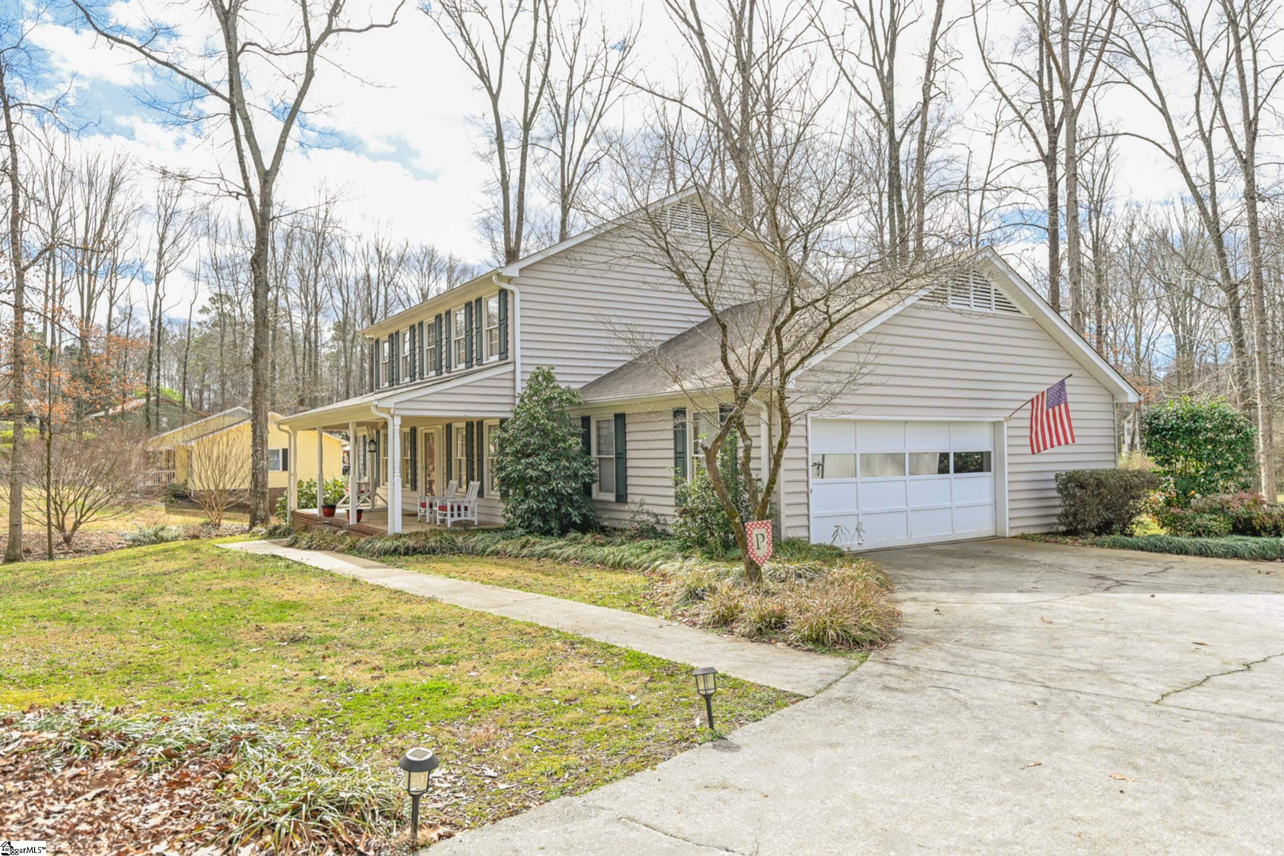 104 Wellington Road Easley, SC 29642 - Photo 2 of 33 Gallery Image 2